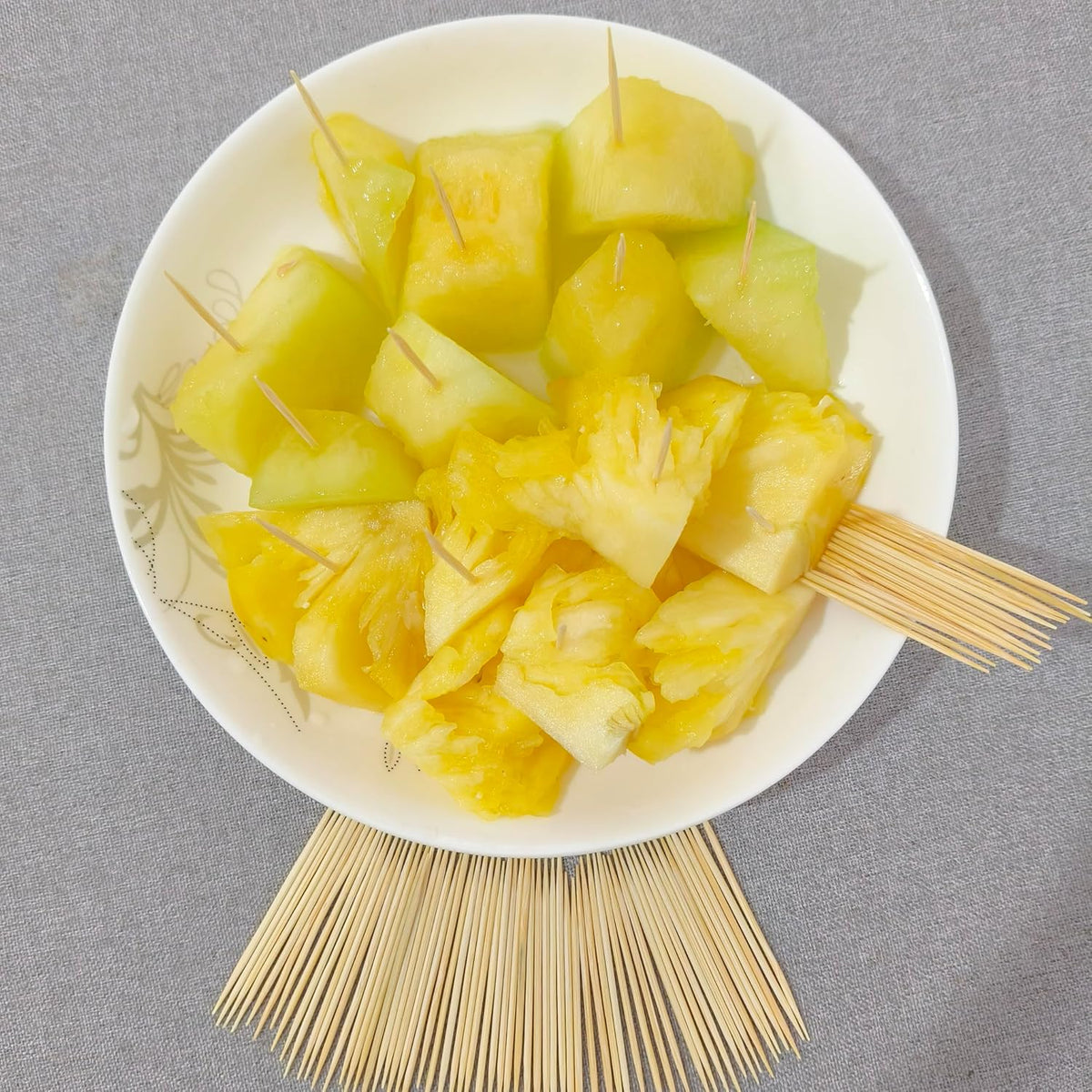 Premium Bamboo Toothpicks Bulk [400 Pcs] Splinter-Free Kitchen Toothpicks